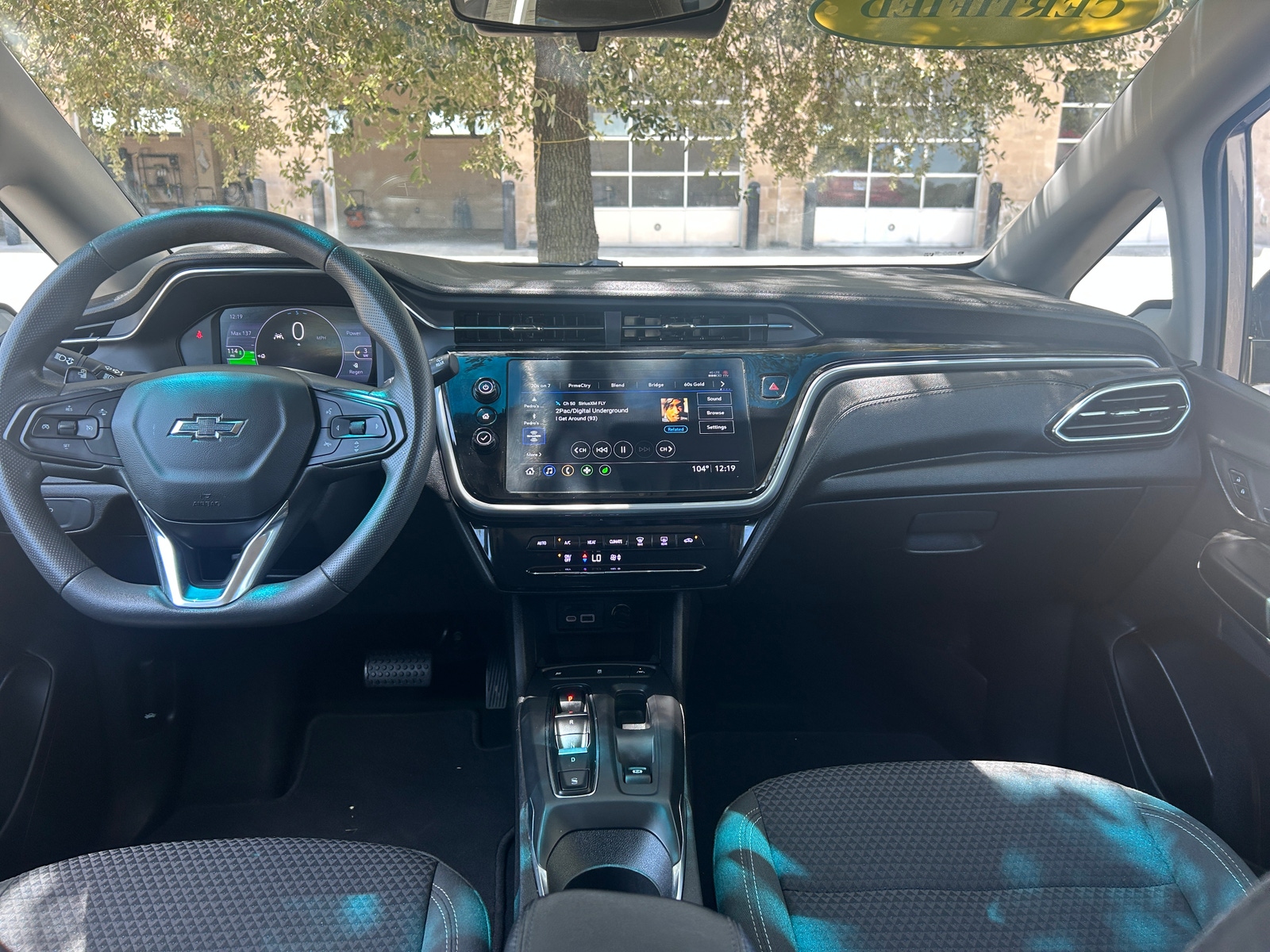 Thumbnail: 2023 Chevrolet Bolt EV - 3
