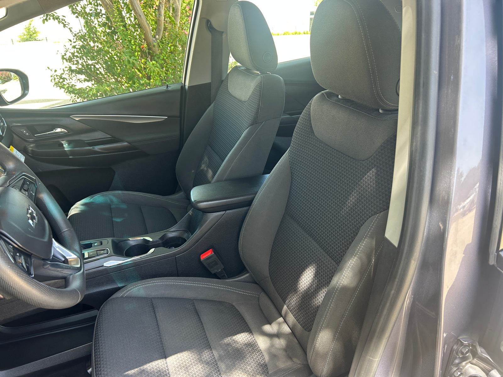 Thumbnail: 2023 Chevrolet Bolt EV - 2