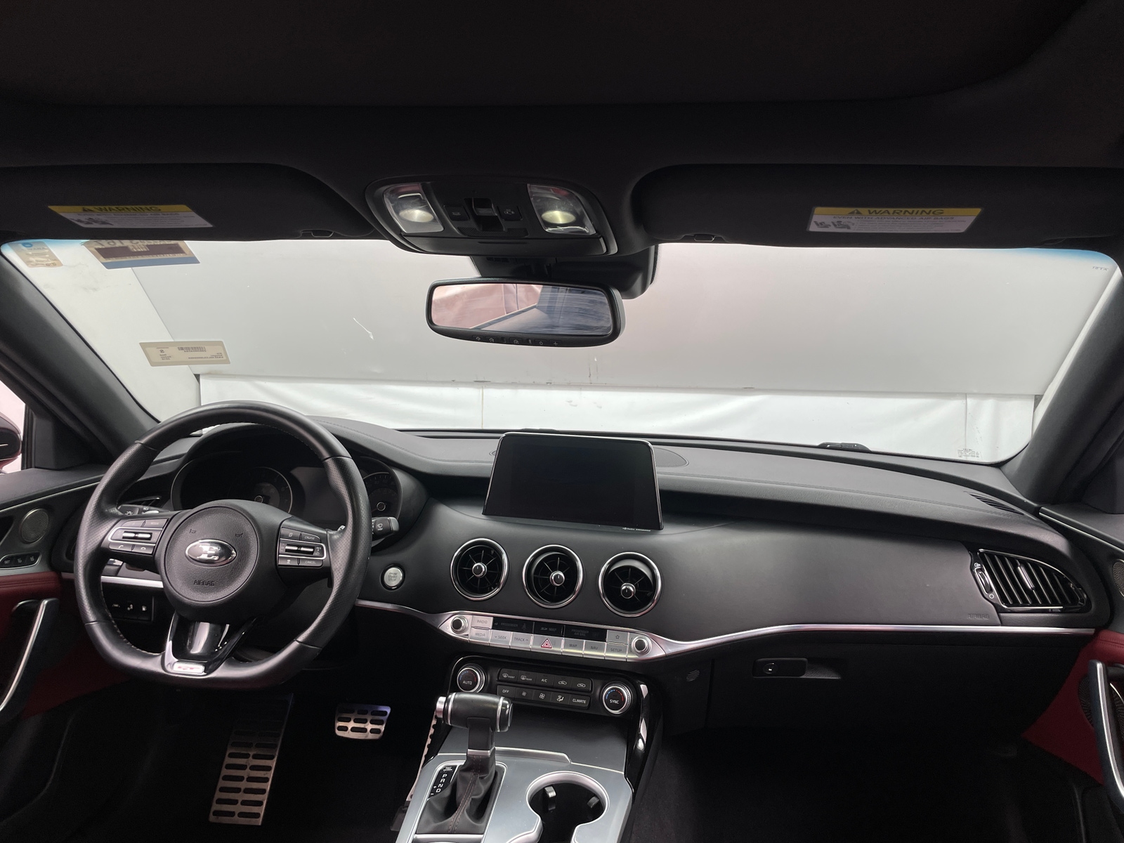 Thumbnail: 2018 Kia Stinger - 2