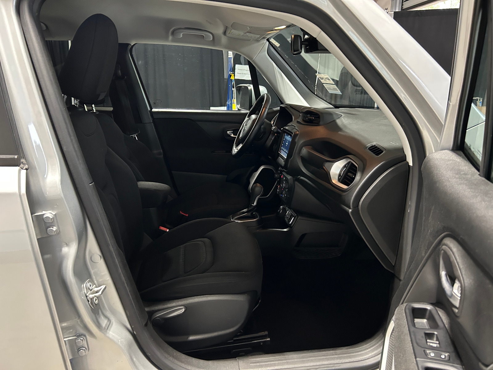 Thumbnail: 2021 Jeep Renegade - 2