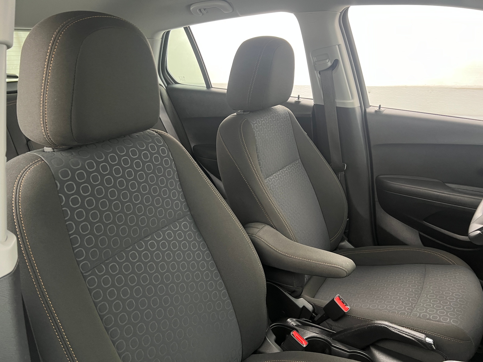 Thumbnail: 2020 Chevrolet Trax - 2