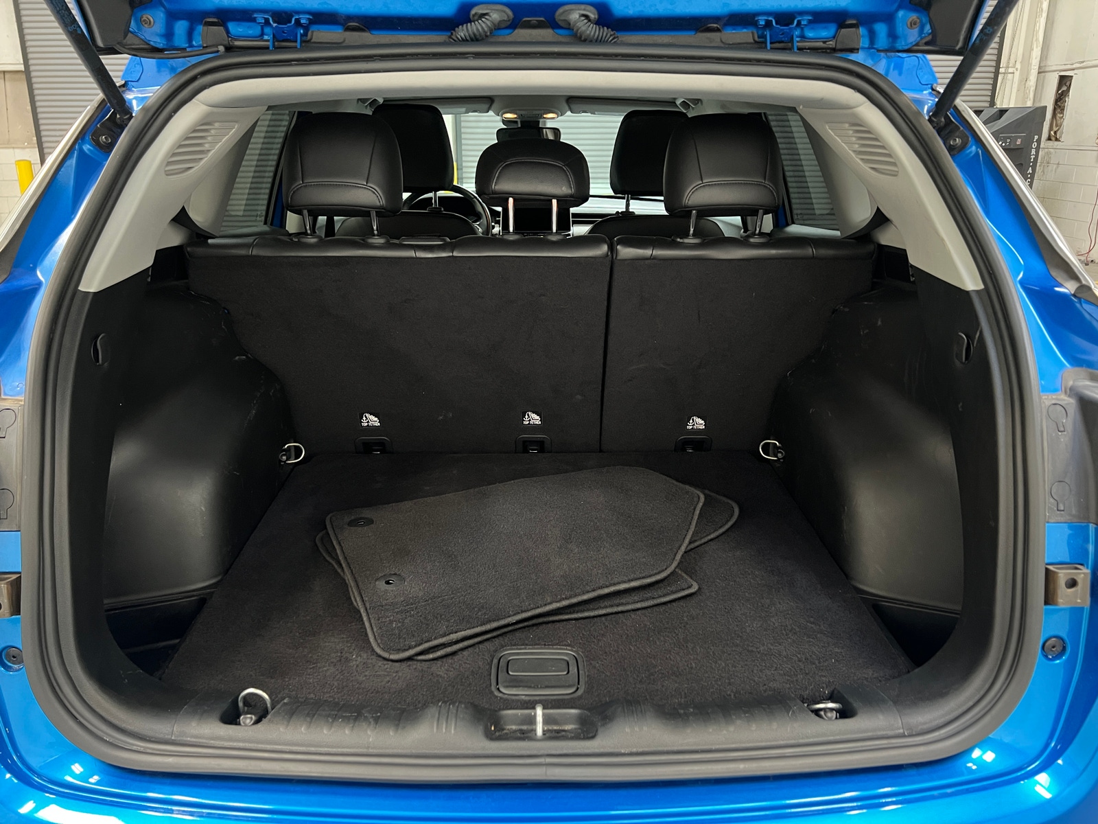 Thumbnail: 2022 Jeep Compass - 6