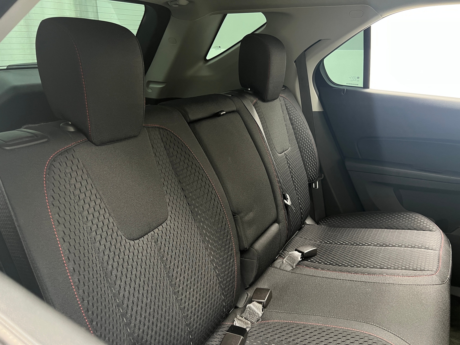 Thumbnail: 2015 Chevrolet Equinox - 6
