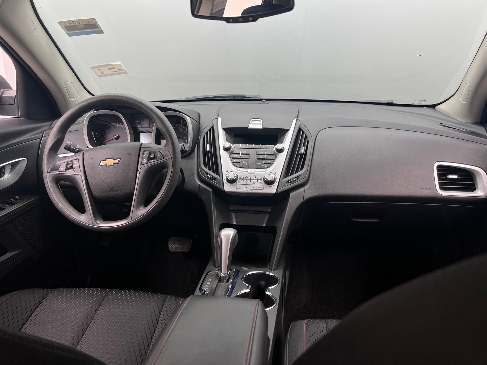 Thumbnail: 2015 Chevrolet Equinox - 3