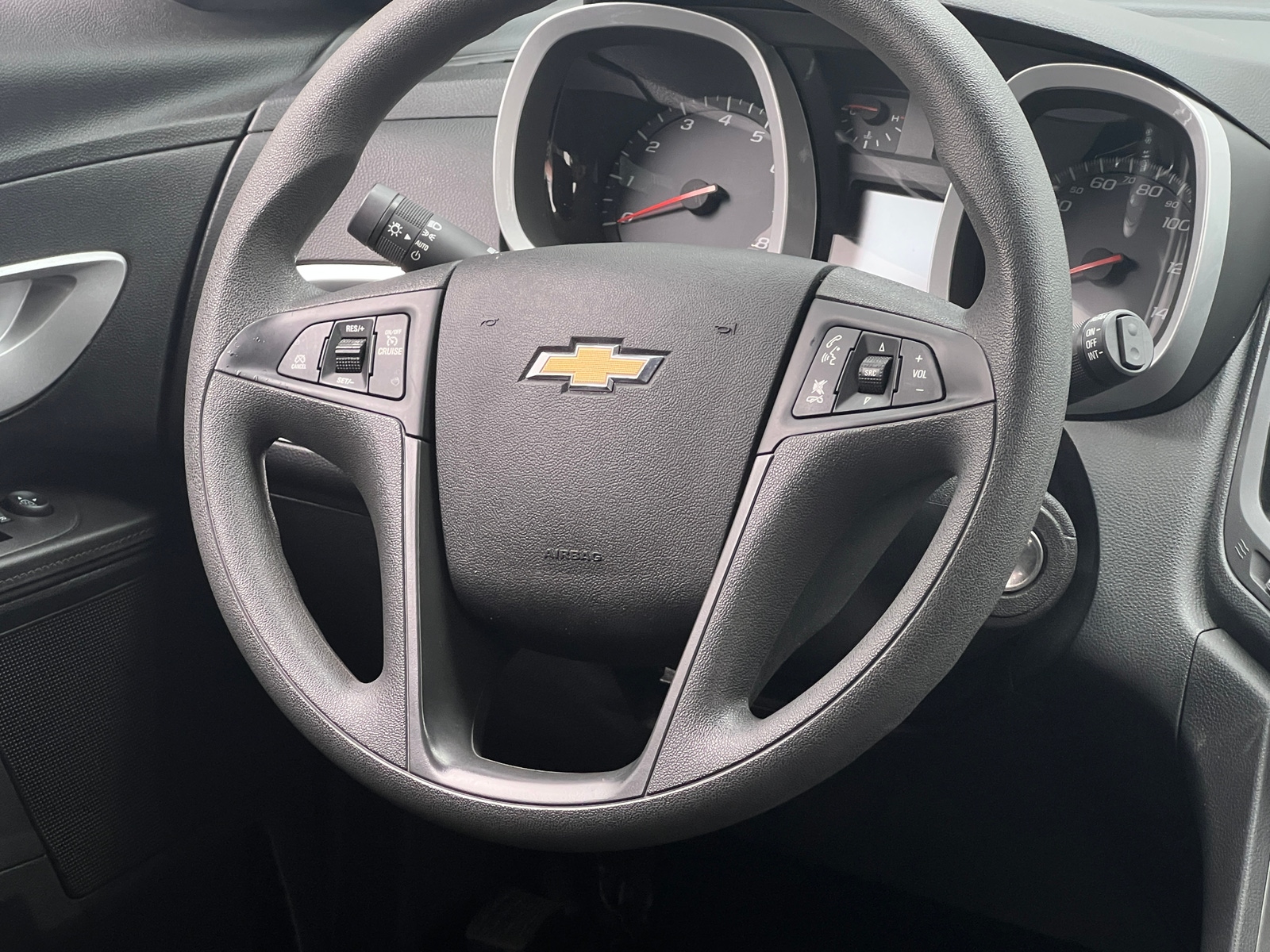 Thumbnail: 2015 Chevrolet Equinox - 5
