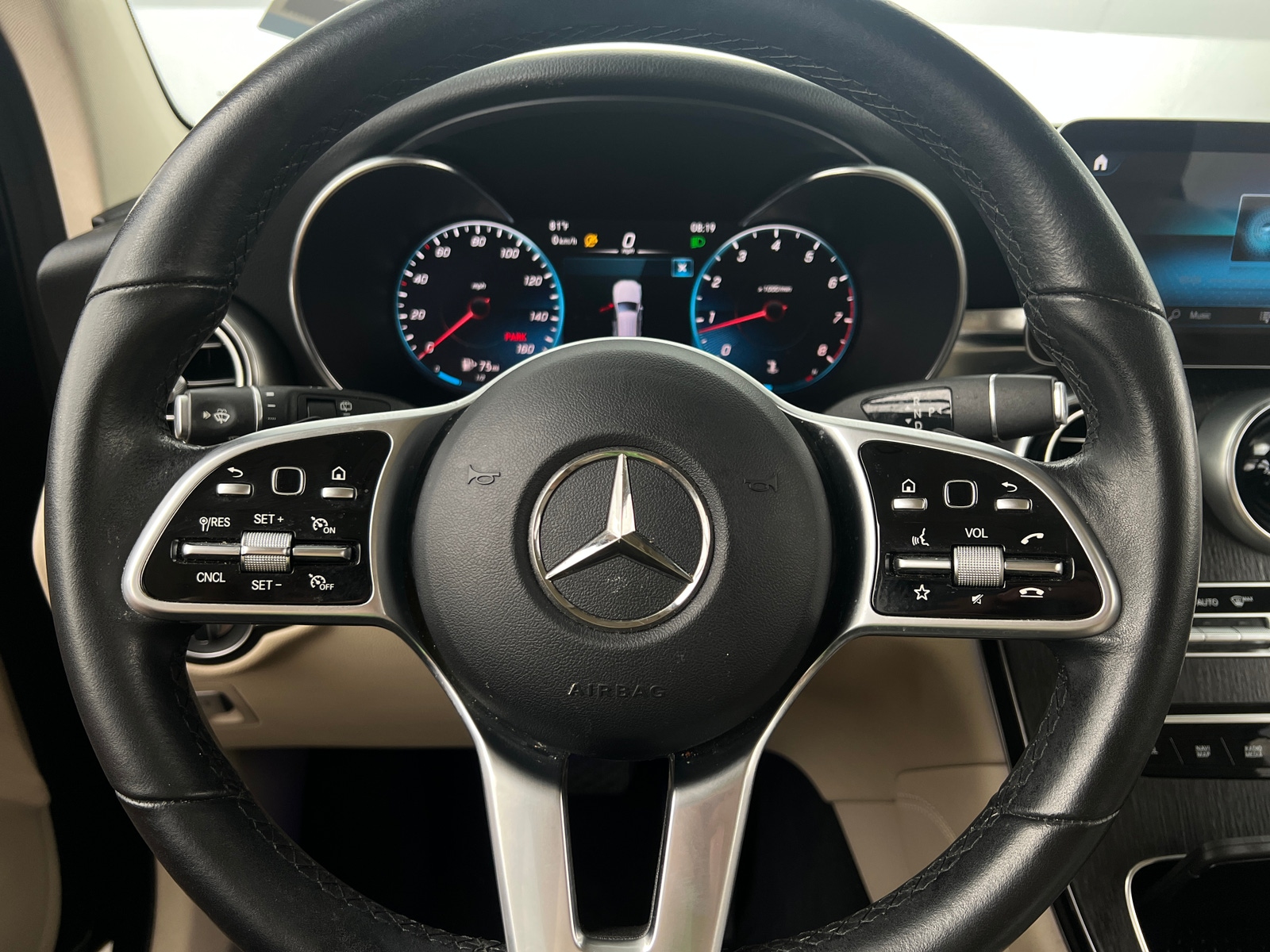 Thumbnail: 2021 Mercedes-Benz GLC - 4