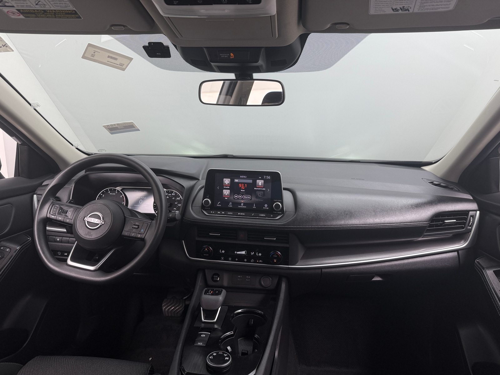 Thumbnail: 2024 Nissan Rogue - 3