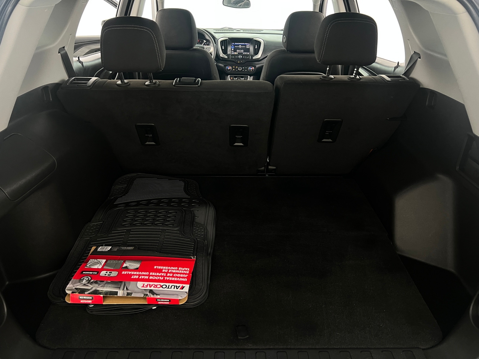 Thumbnail: 2023 GMC Terrain - 7