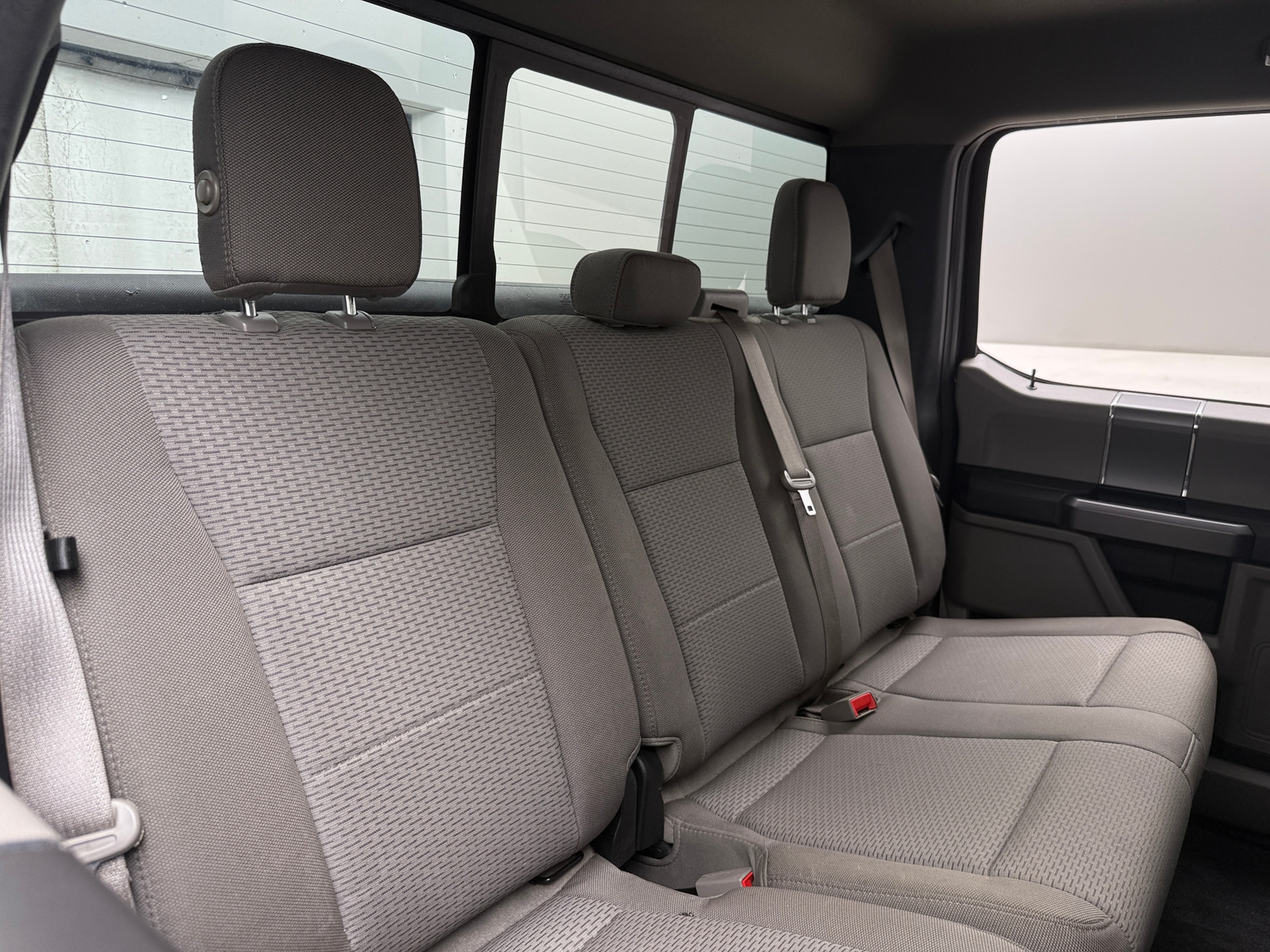 Thumbnail: 2019 Ford Econoline - 6
