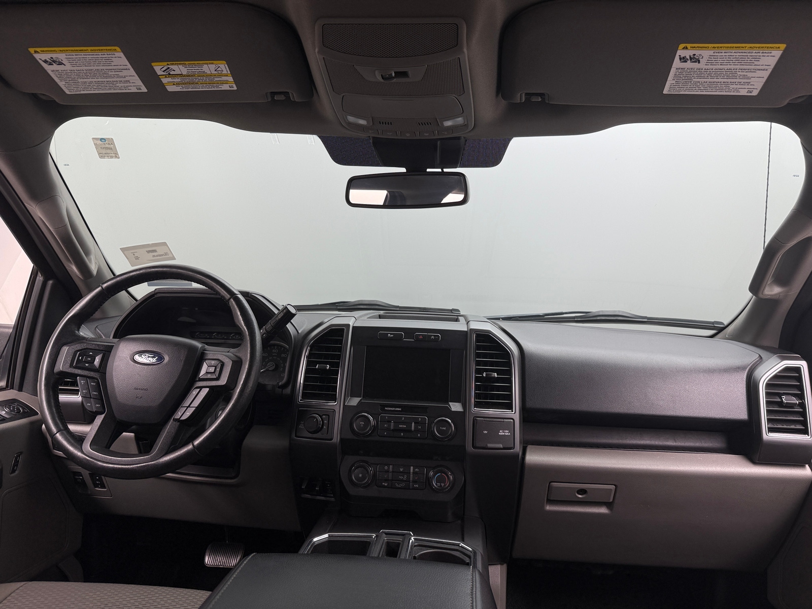 Thumbnail: 2019 Ford Econoline - 3