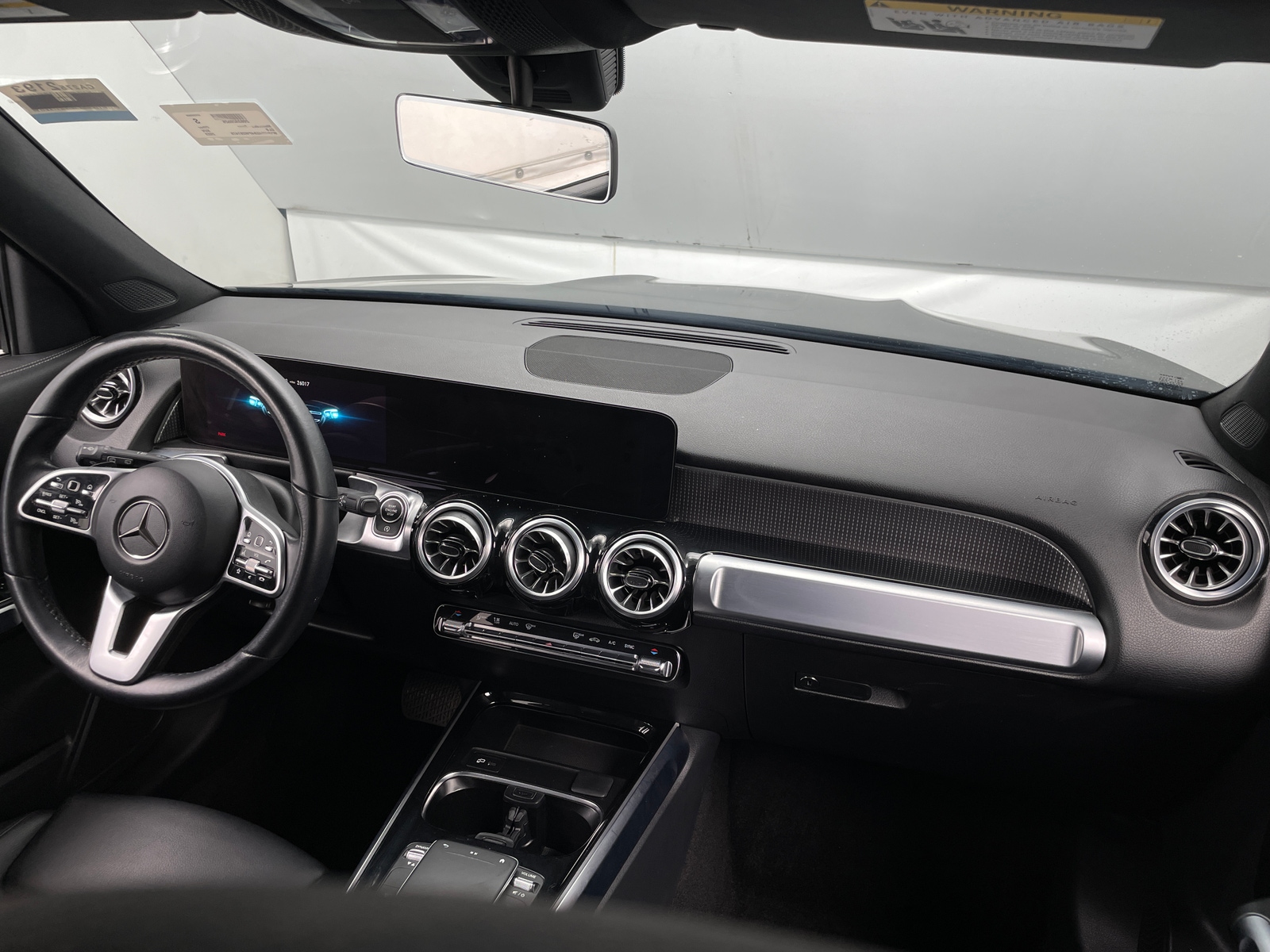 Thumbnail: 2023 Mercedes-Benz GLB - 2