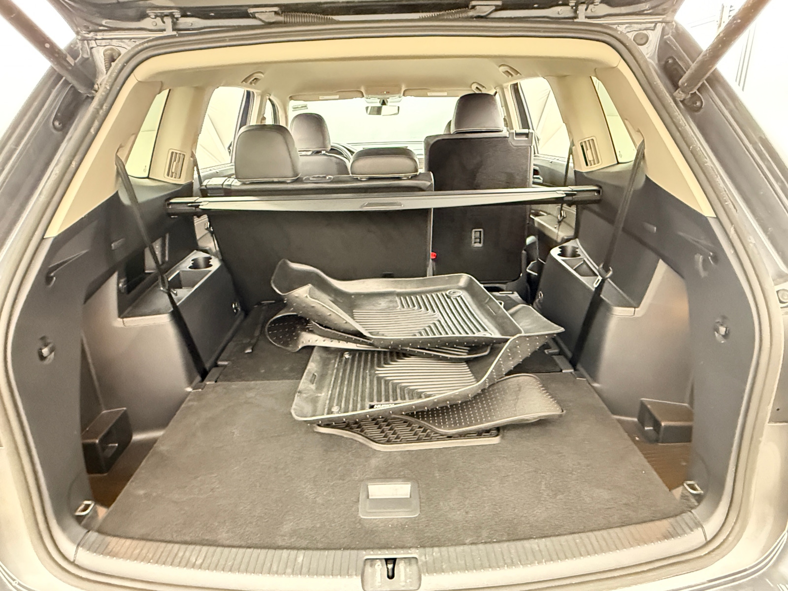 Thumbnail: 2023 Volkswagen Atlas - 6