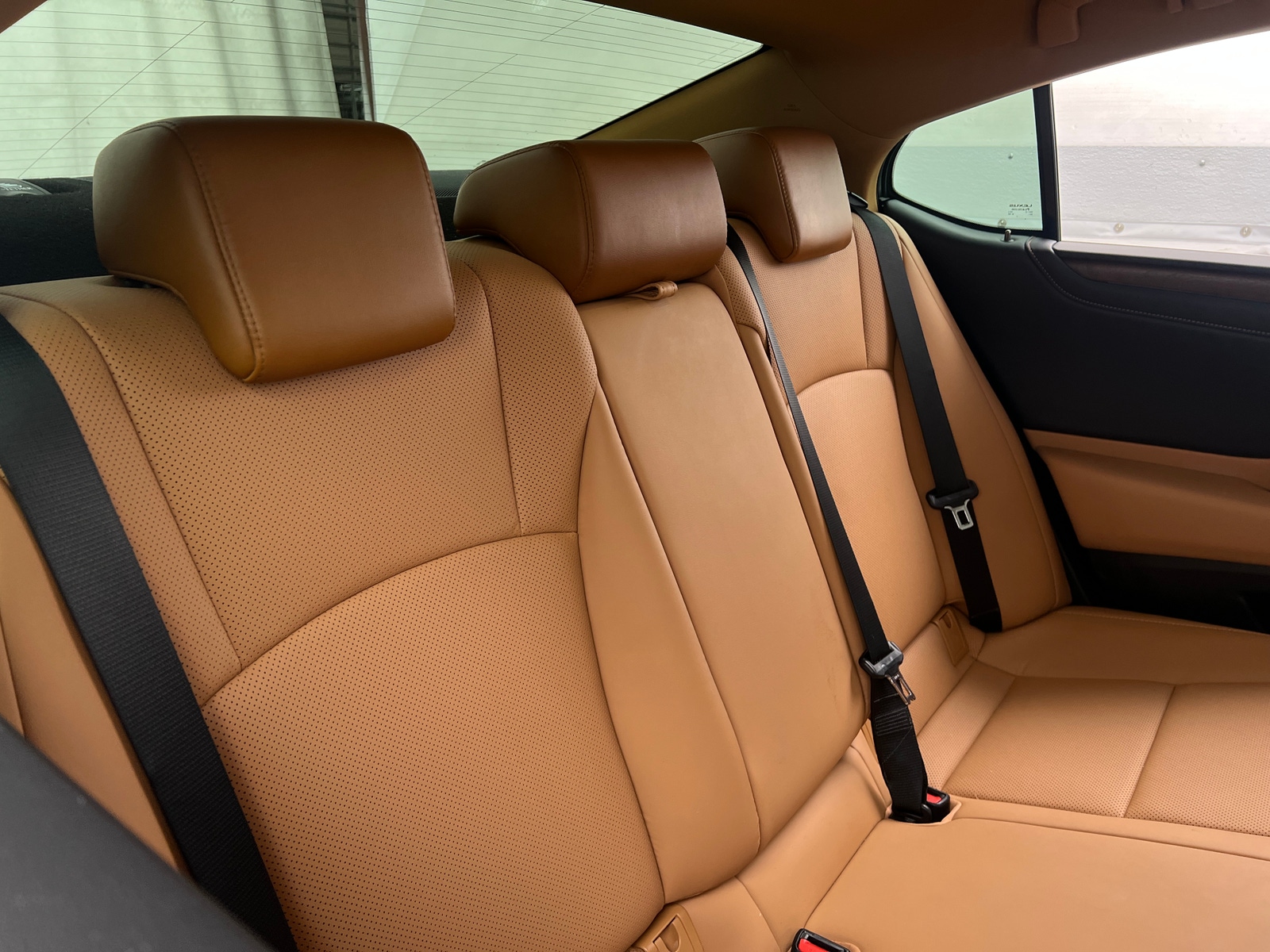 Thumbnail: 2023 Lexus ES - 5