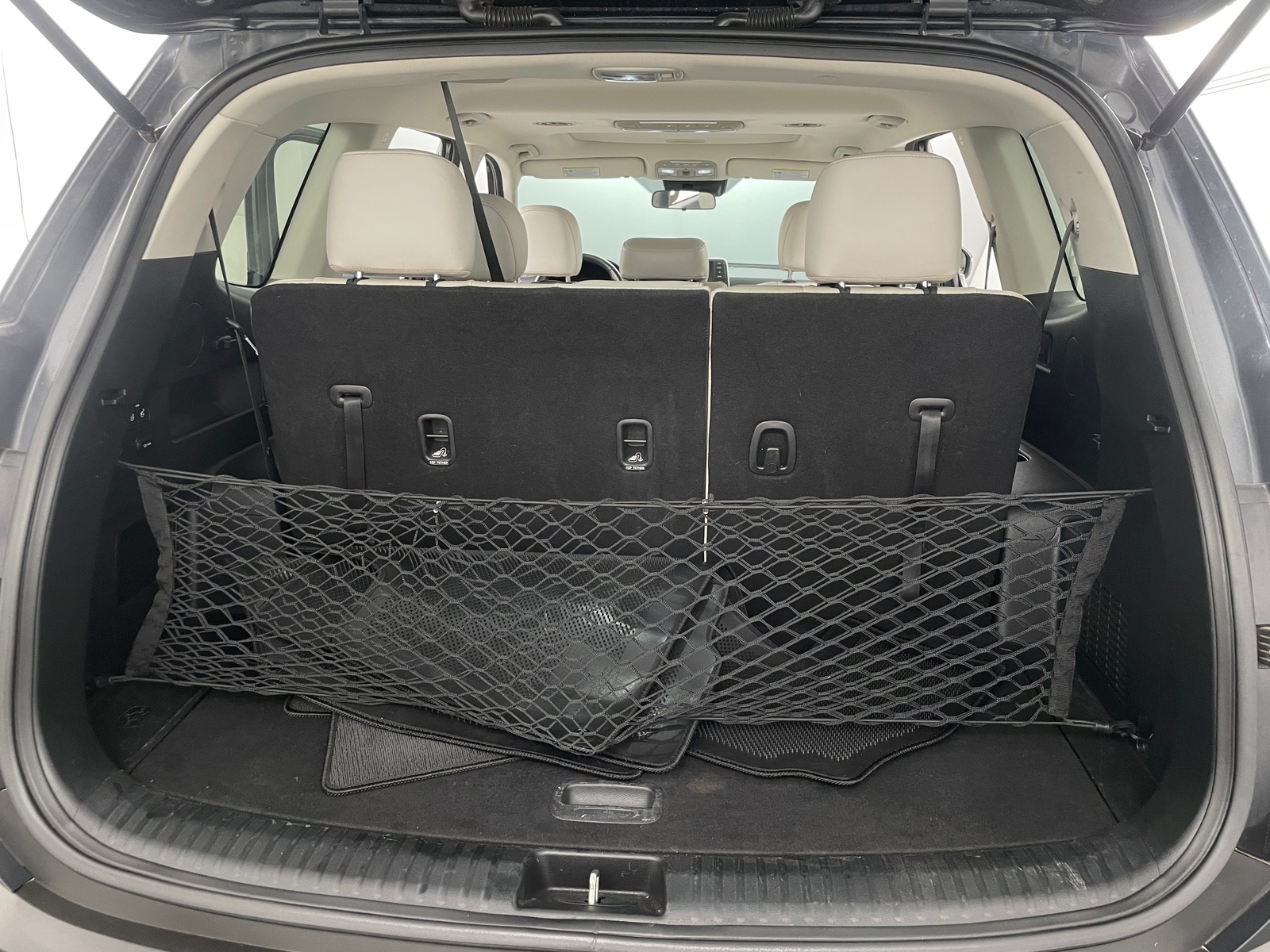 Thumbnail: 2020 Kia Telluride - 6