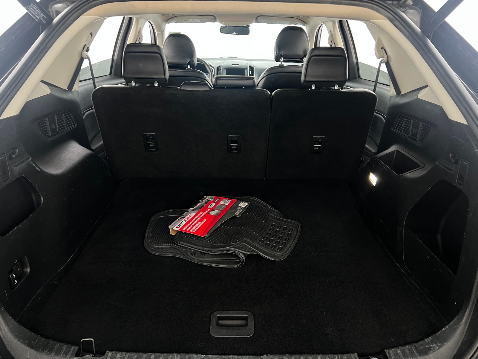 Thumbnail: 2019 Ford Edge - 7