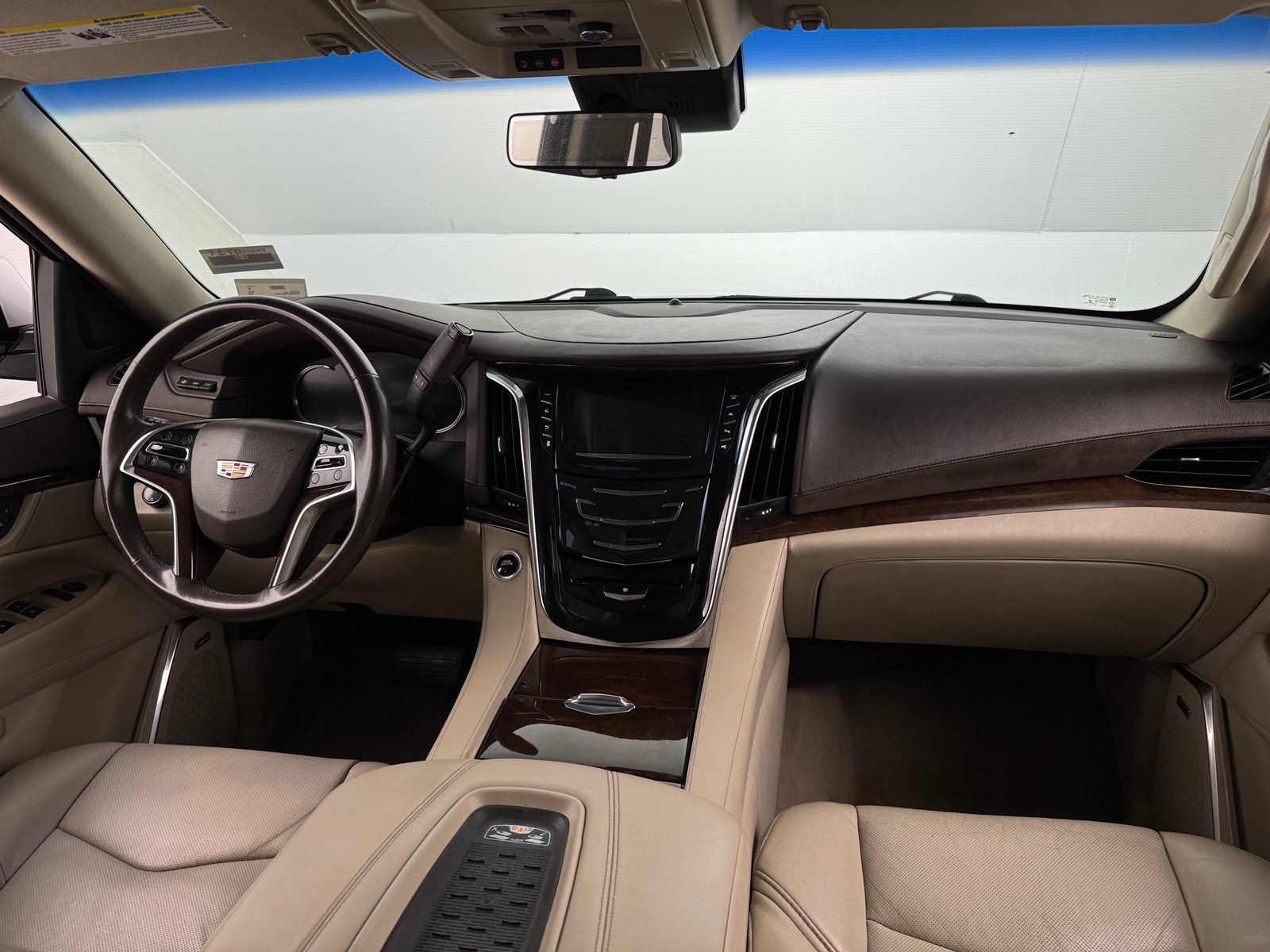 Thumbnail: 2017 Cadillac Escalade - 2