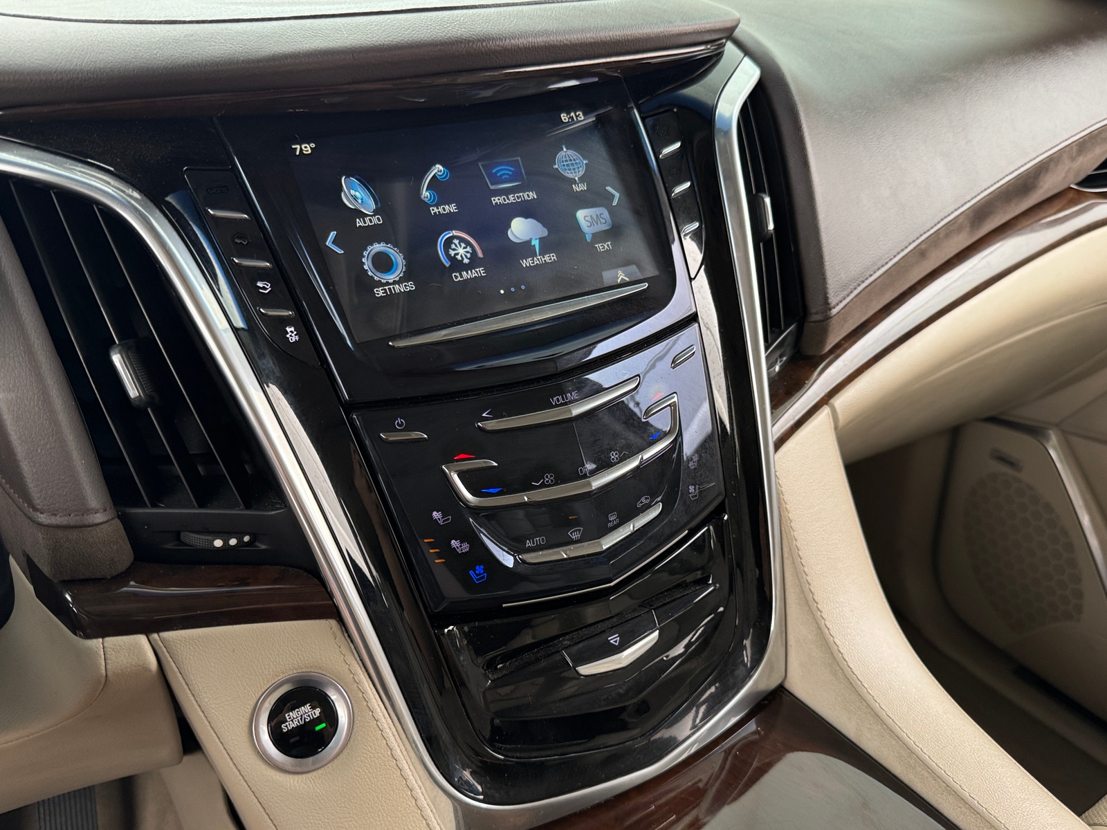 Thumbnail: 2017 Cadillac Escalade - 3
