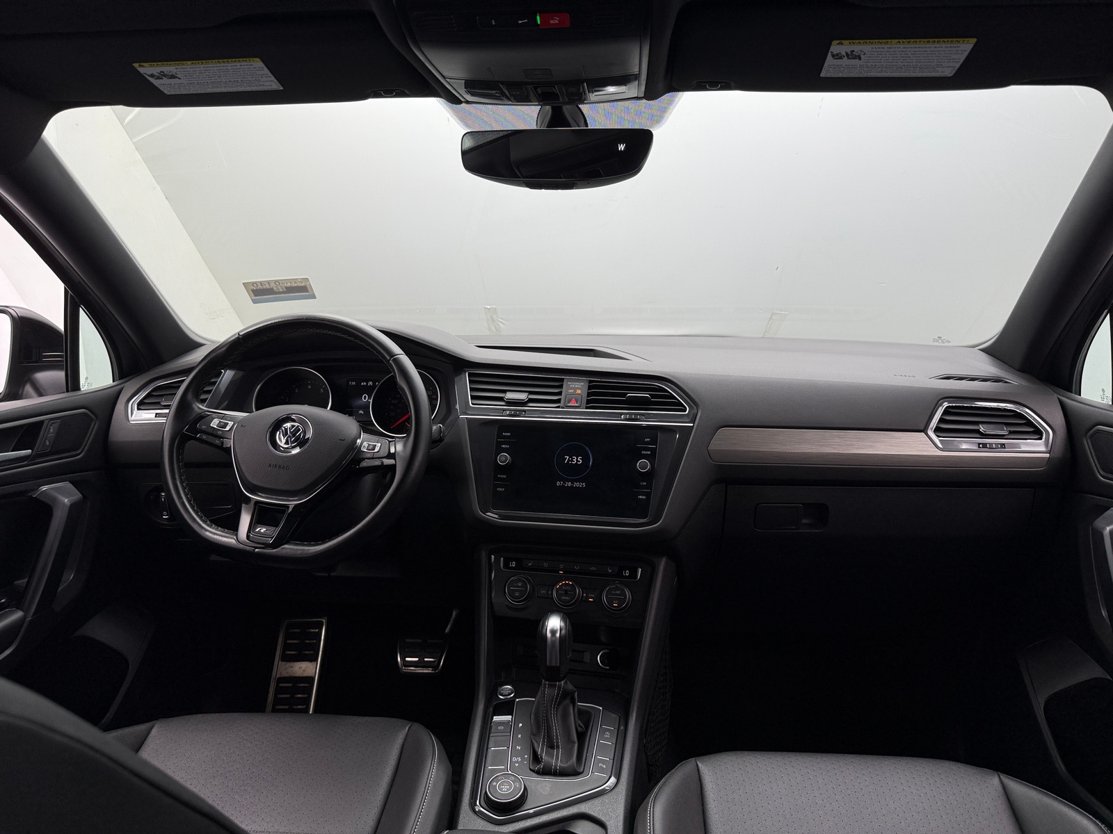 Thumbnail: 2021 Volkswagen Tiguan - 2