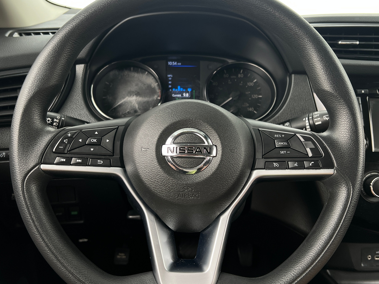Thumbnail: 2021 Nissan Rogue Sport - 5