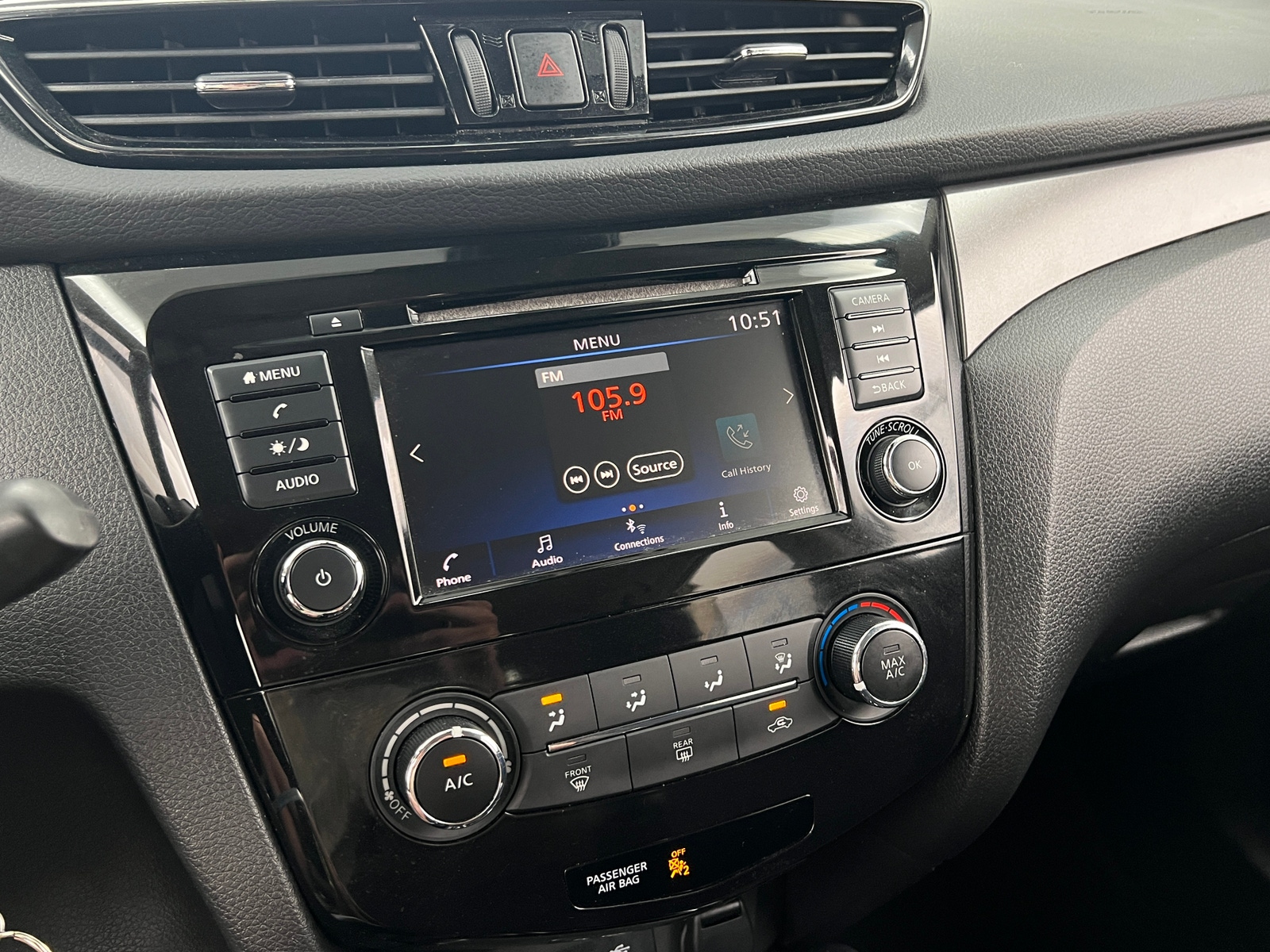 Thumbnail: 2021 Nissan Rogue Sport - 4