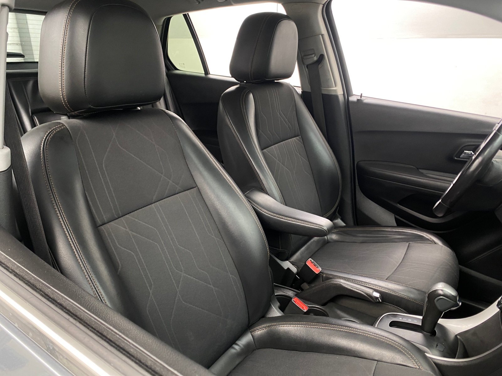 Thumbnail: 2019 Chevrolet Trax - 2