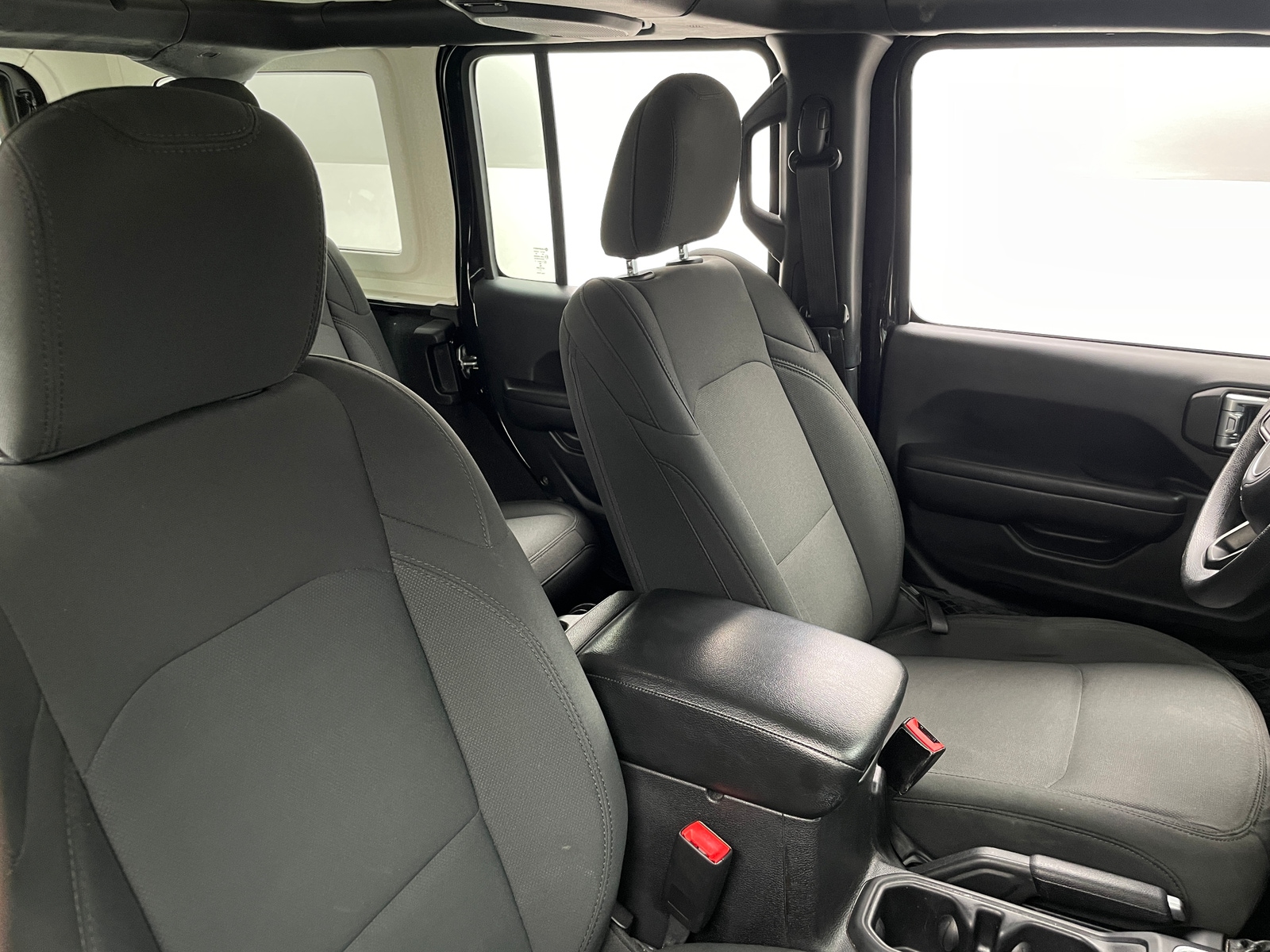 Thumbnail: 2018 Jeep Wrangler - 2