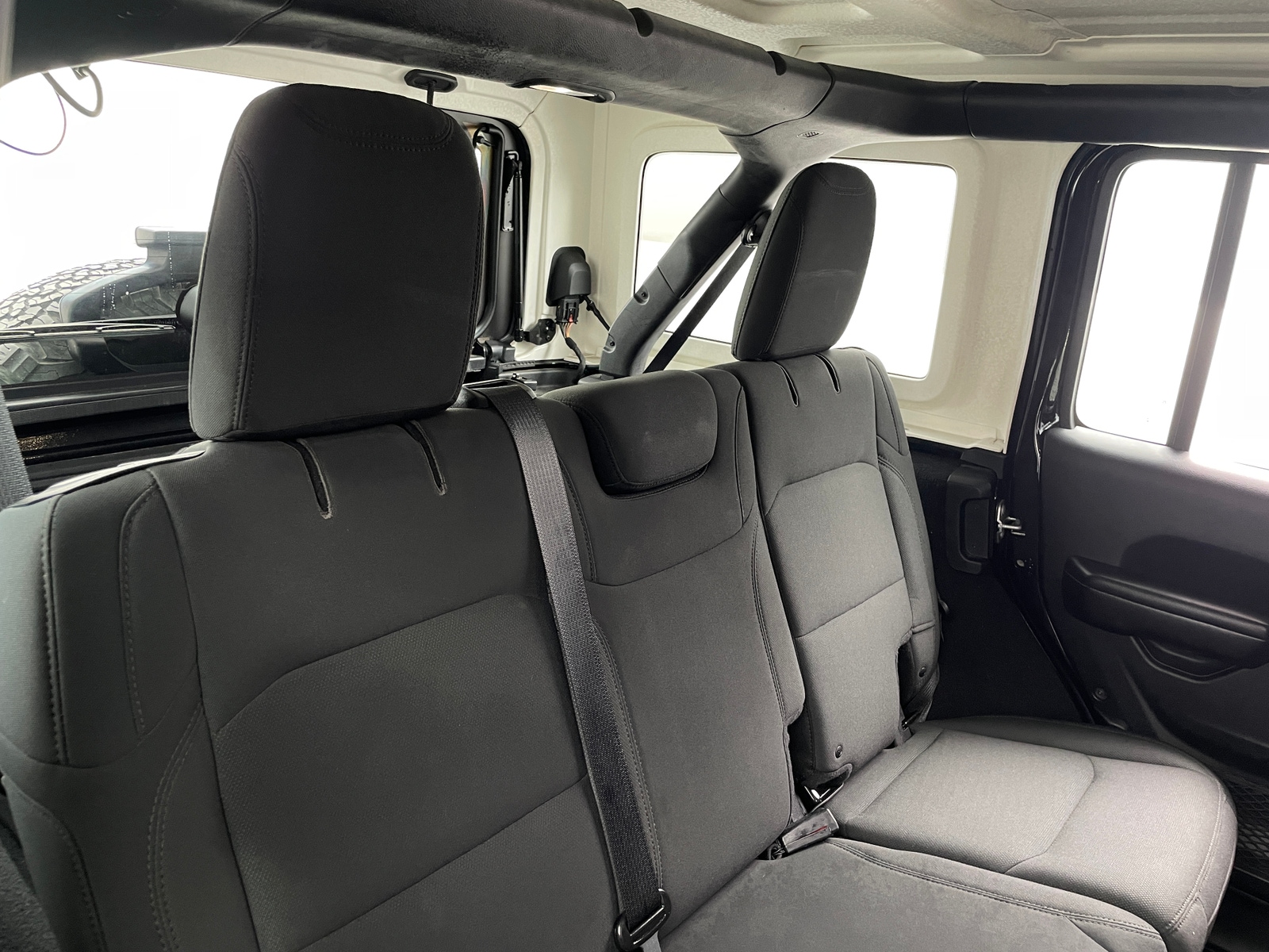 Thumbnail: 2018 Jeep Wrangler - 6