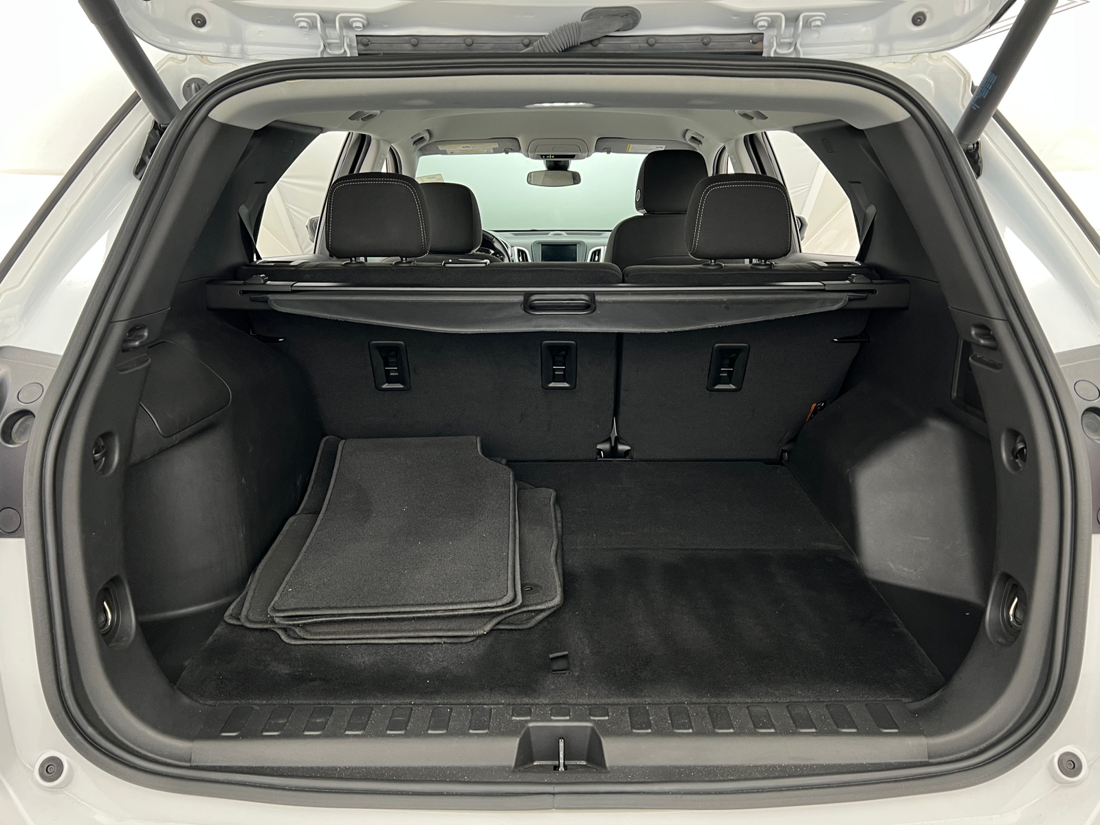 Thumbnail: 2023 Chevrolet Equinox - 7