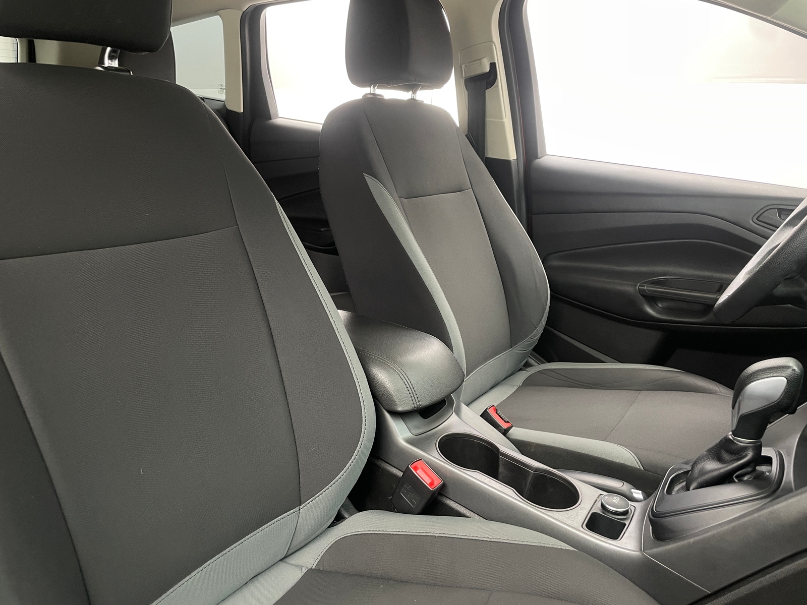 Thumbnail: 2015 Ford Escape - 2
