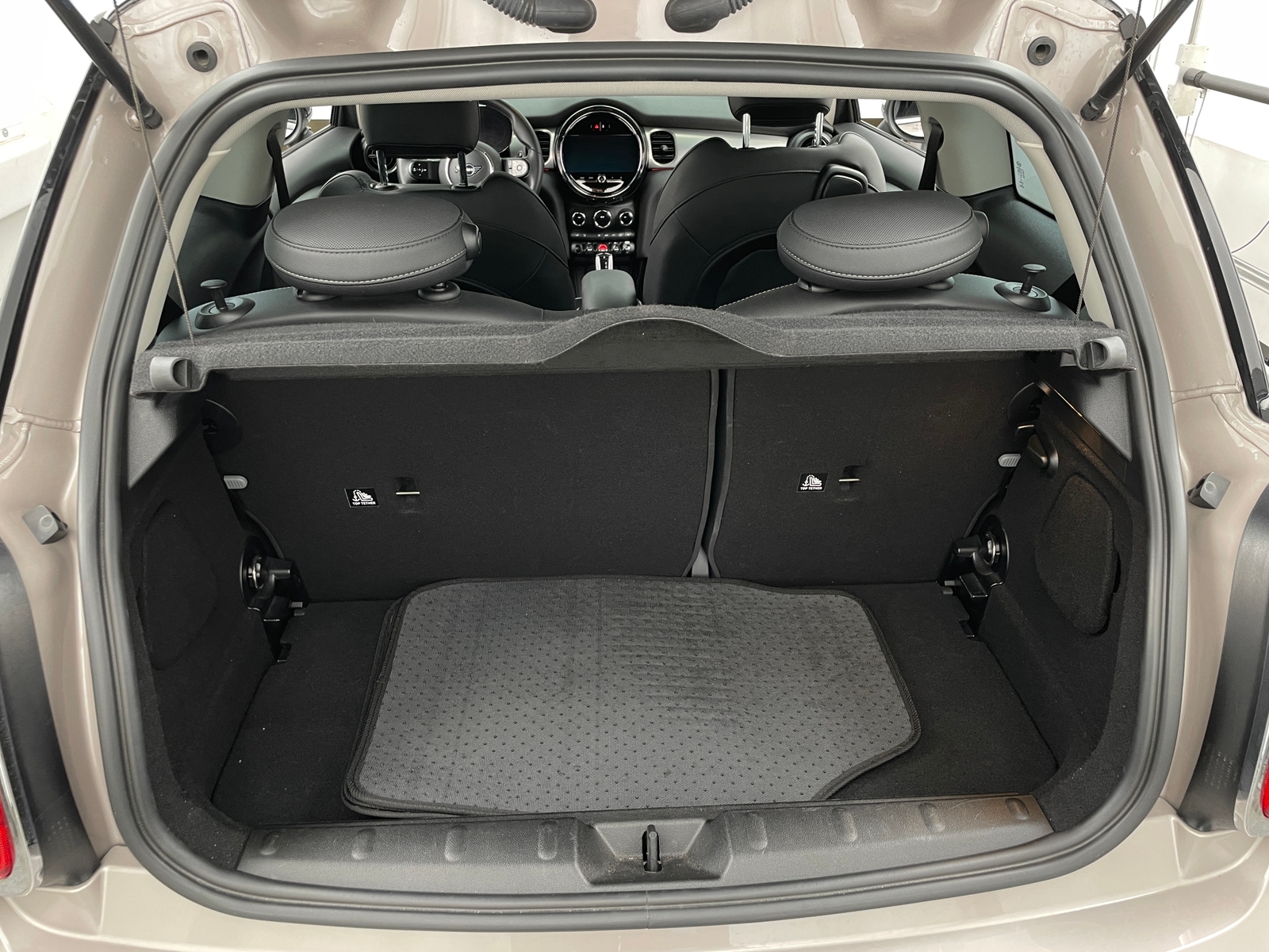 Thumbnail: 2023 MINI Cooper Hardtop - 6