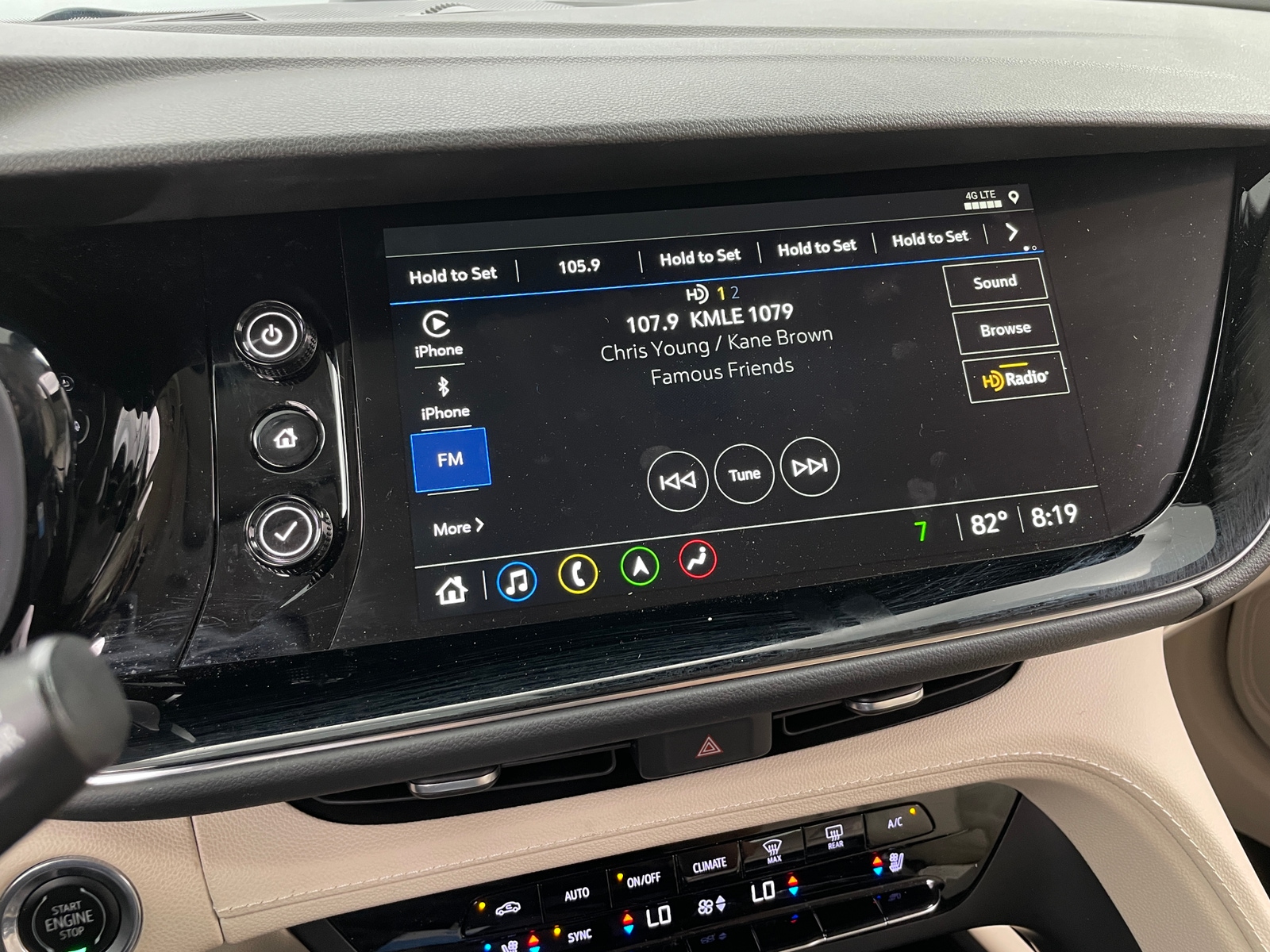 Thumbnail: 2022 Buick Envision - 3