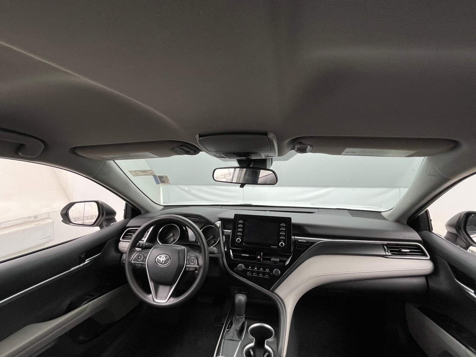 Thumbnail: 2021 Toyota Camry - 3