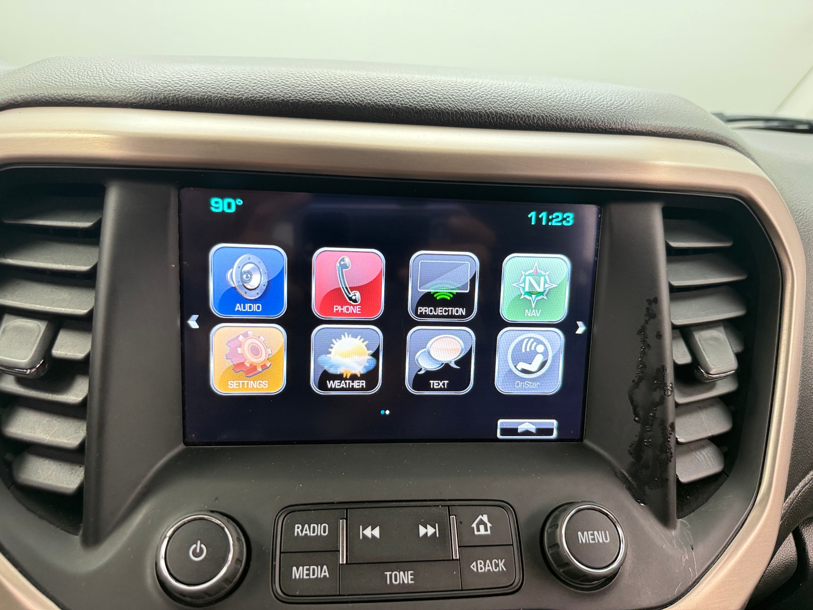 Thumbnail: 2017 GMC Acadia - 3