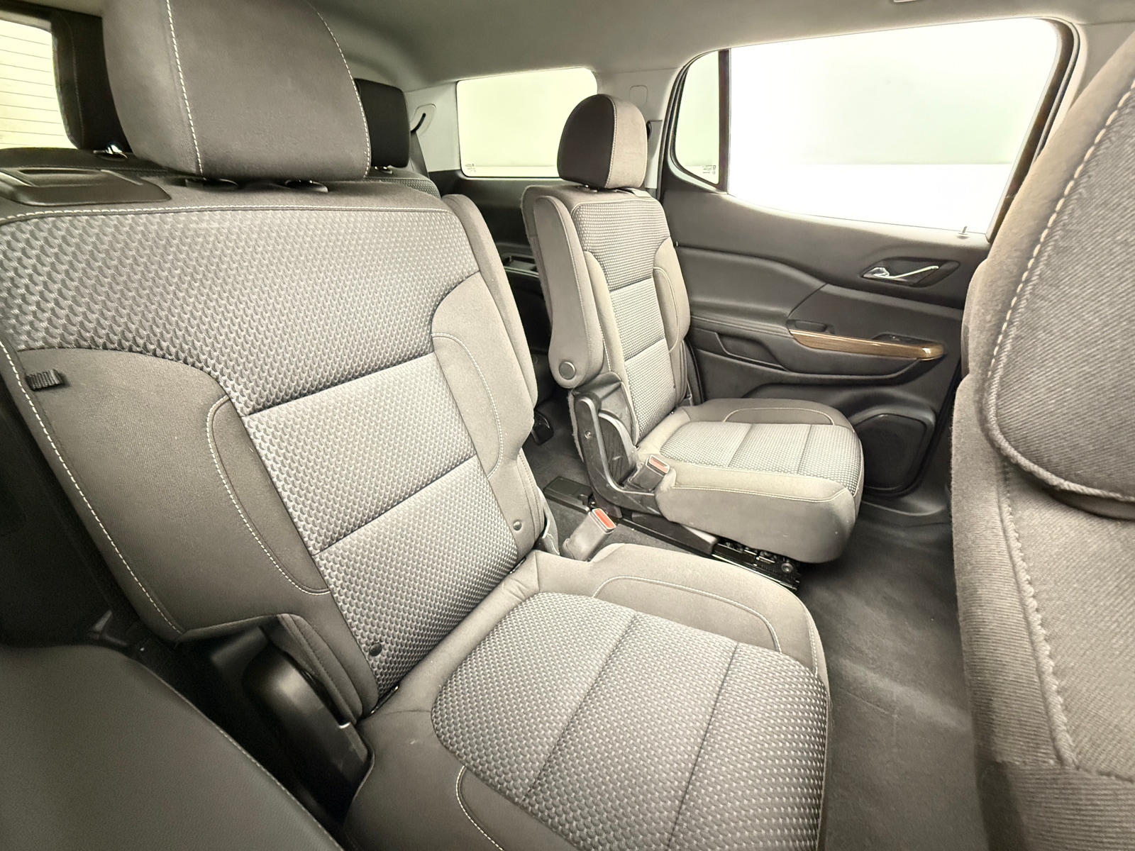 Thumbnail: 2023 GMC Acadia - 6