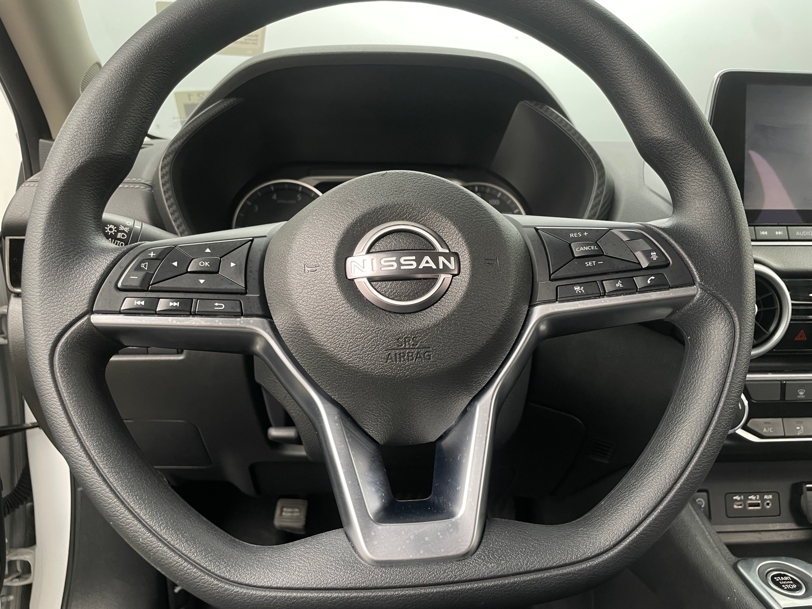 Thumbnail: 2025 Nissan Sentra - 5
