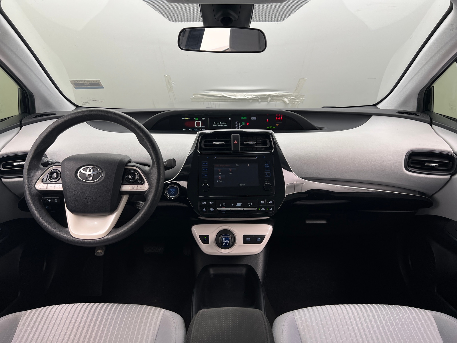 Thumbnail: 2018 Toyota Prius - 3