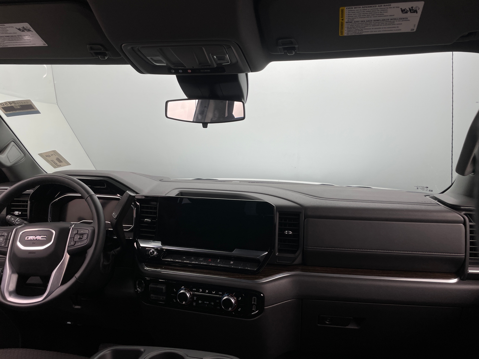 Thumbnail: 2025 GMC Sierra 1500 - 3