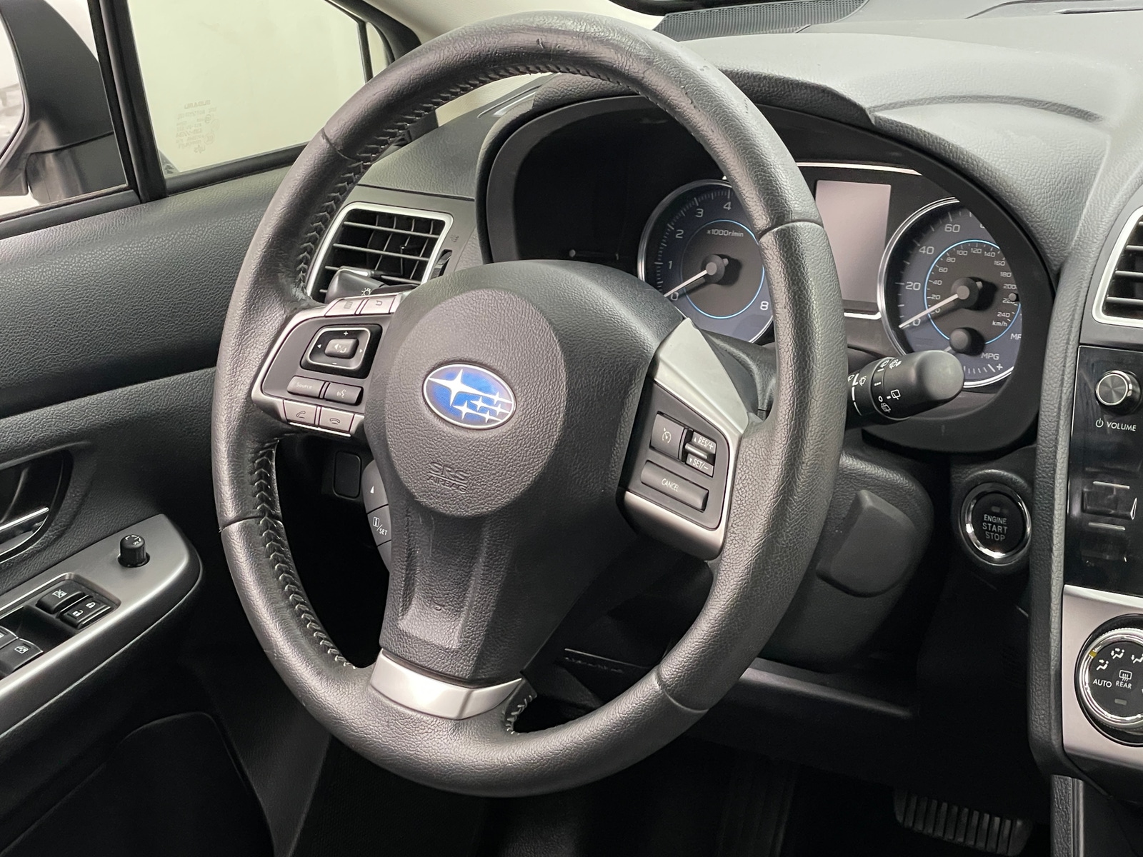 Thumbnail: 2015 Subaru XV Crosstrek - 4