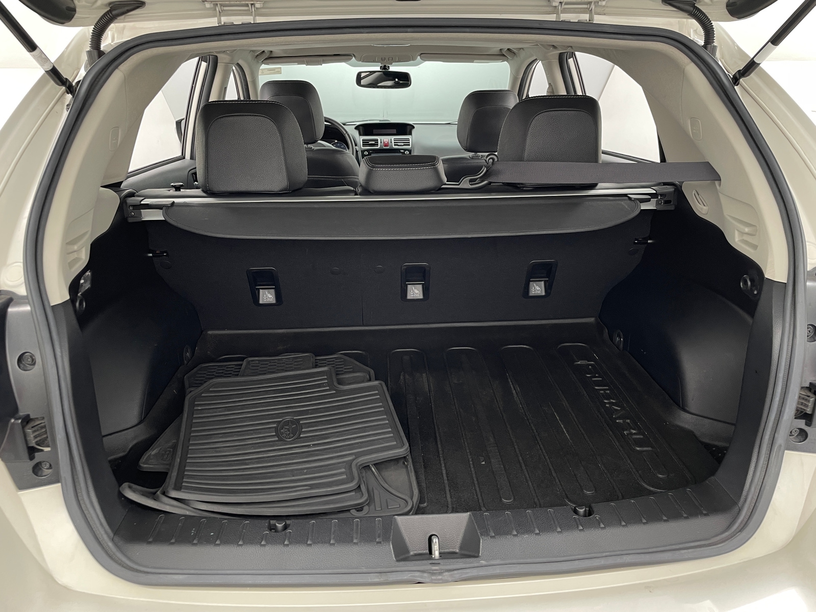 Thumbnail: 2015 Subaru XV Crosstrek - 6