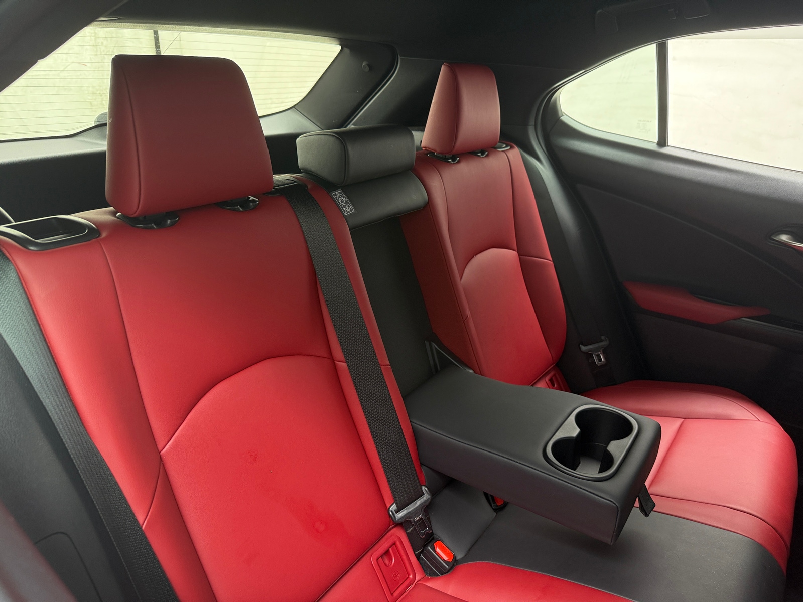 Thumbnail: 2019 Lexus UX - 5