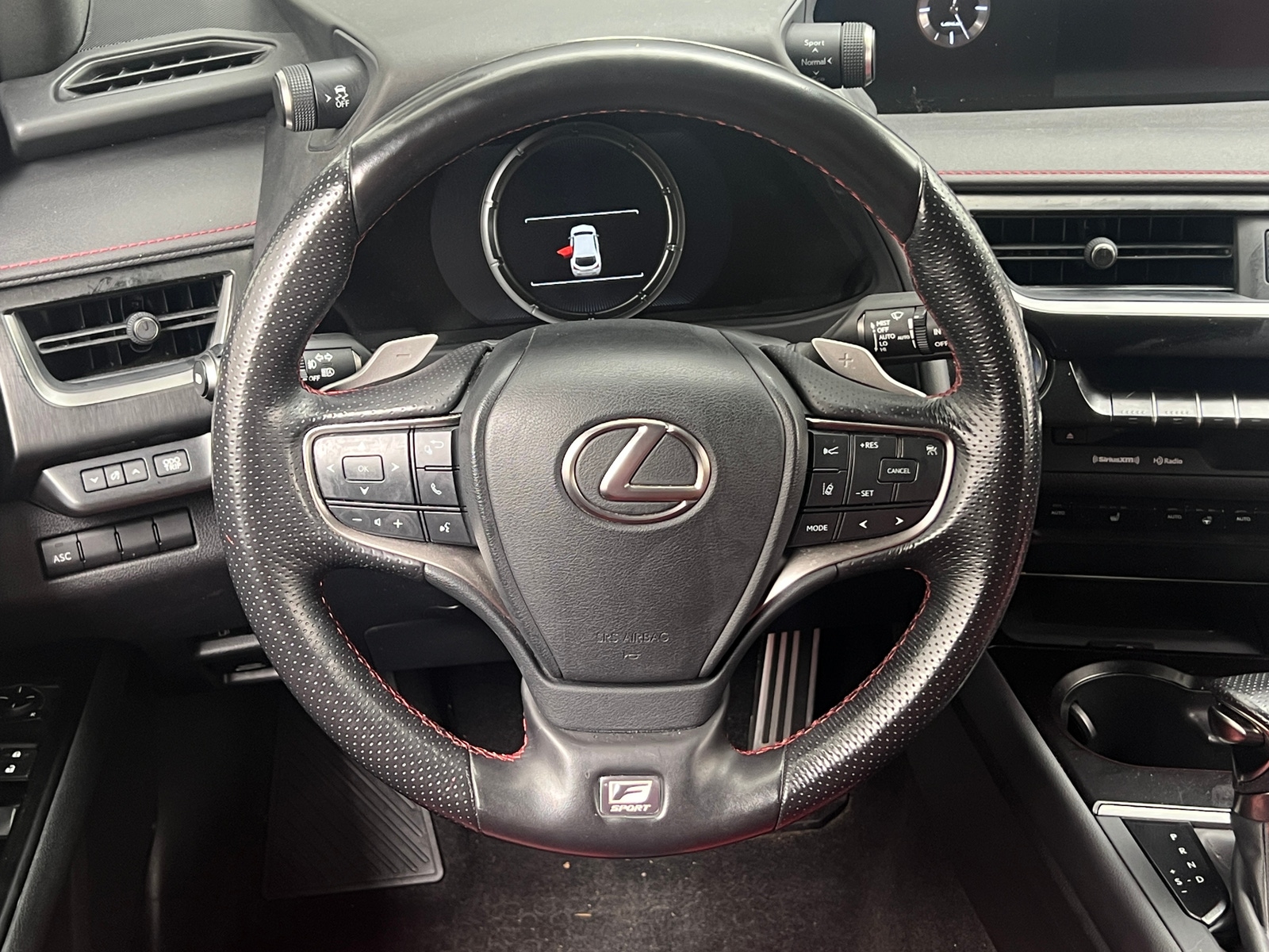 Thumbnail: 2019 Lexus UX - 4