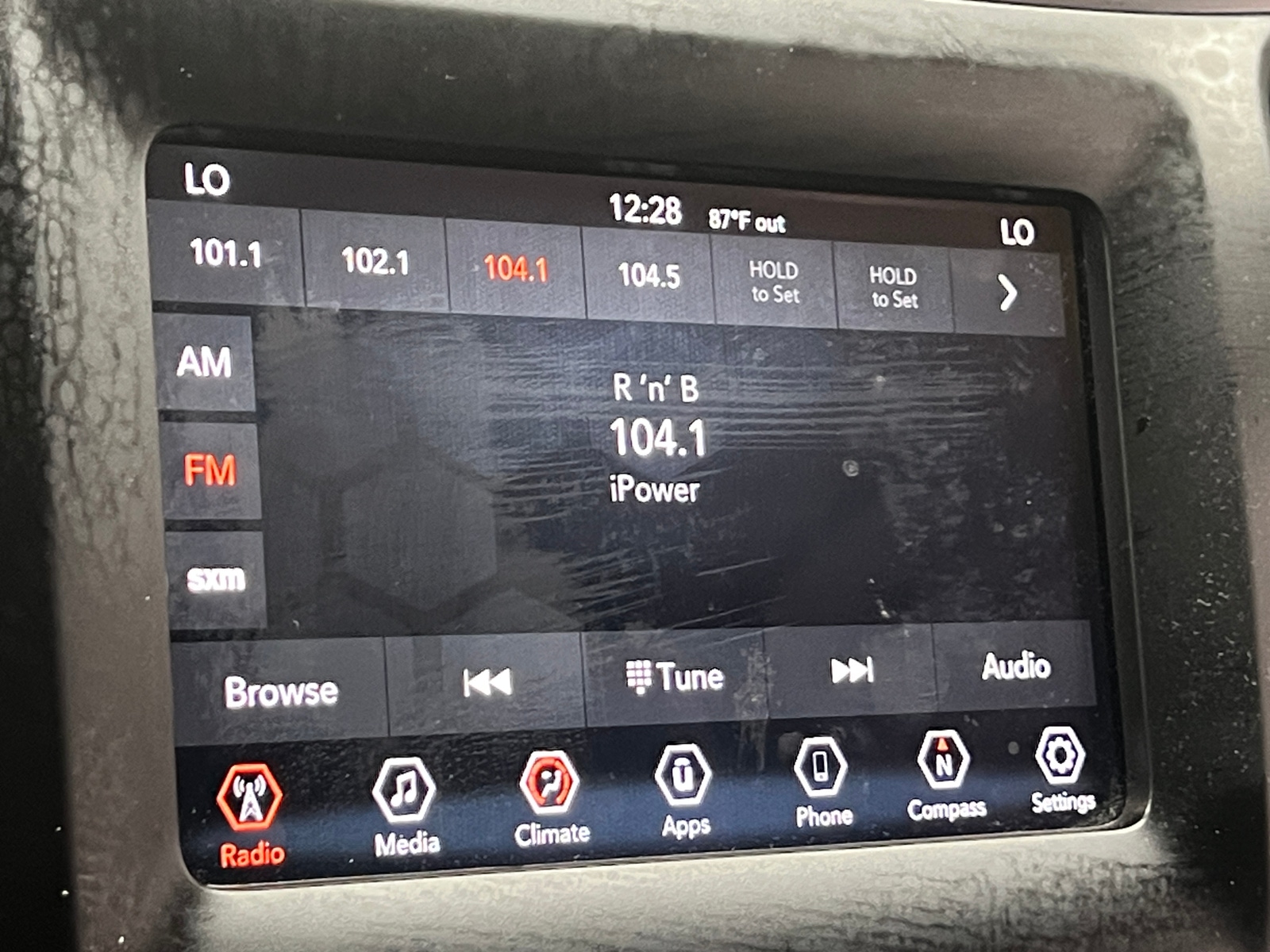 Thumbnail: 2019 Jeep Cherokee - 4