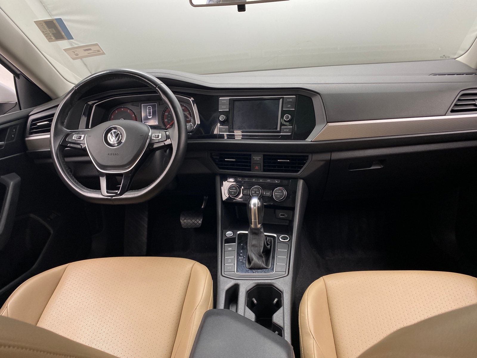Thumbnail: 2019 Volkswagen Jetta - 2