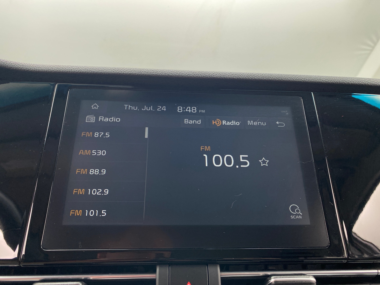 Thumbnail: 2020 Kia Niro - 4