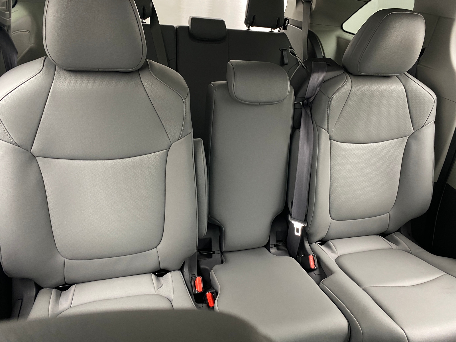 Thumbnail: 2021 Toyota Sienna - 5