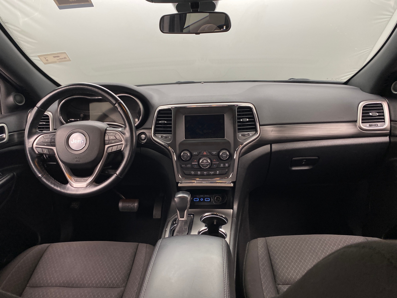 Thumbnail: 2021 Jeep Grand Cherokee - 3