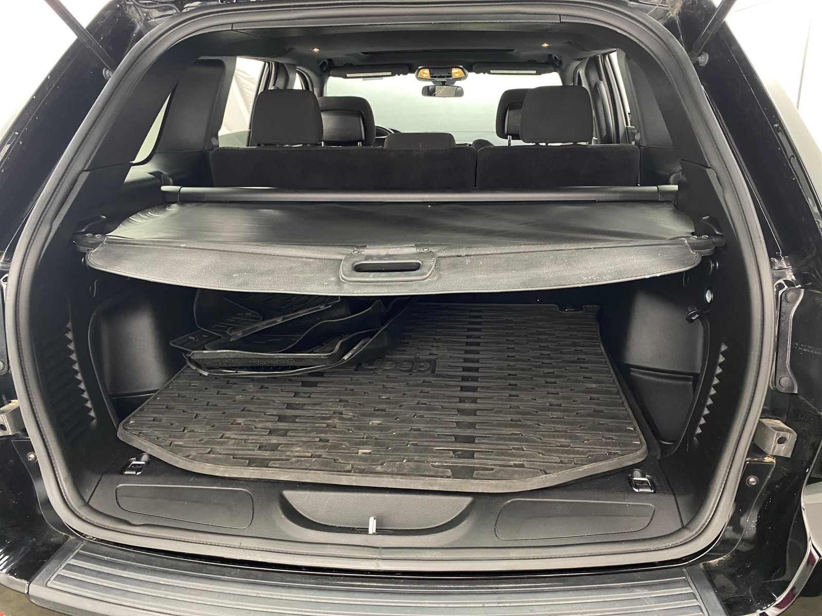 Thumbnail: 2021 Jeep Grand Cherokee - 7