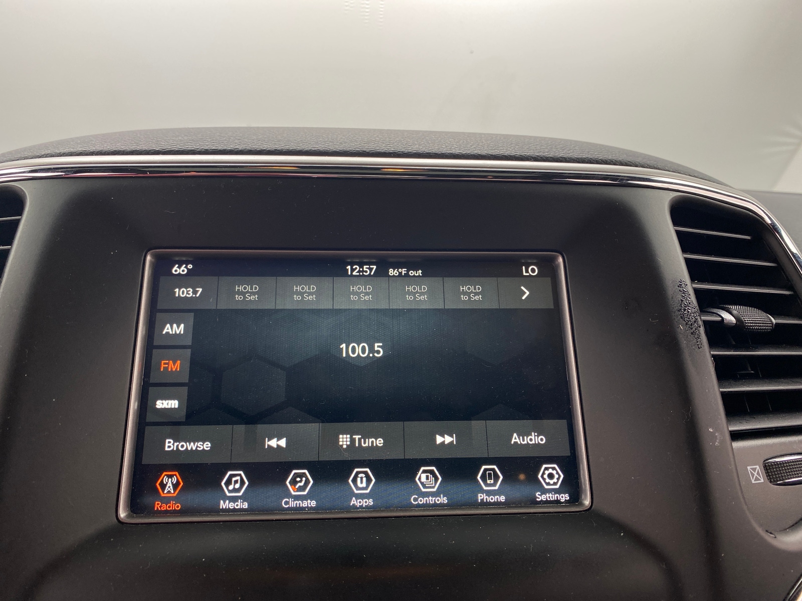 Thumbnail: 2021 Jeep Grand Cherokee - 4