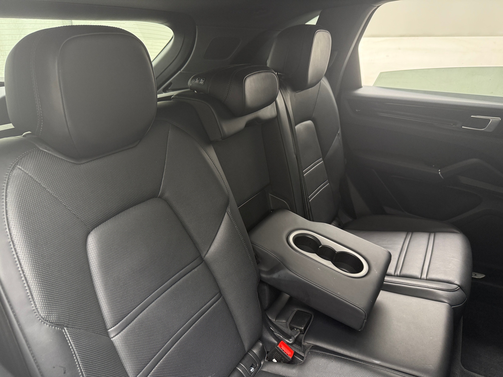 Thumbnail: 2019 Porsche Cayenne - 5