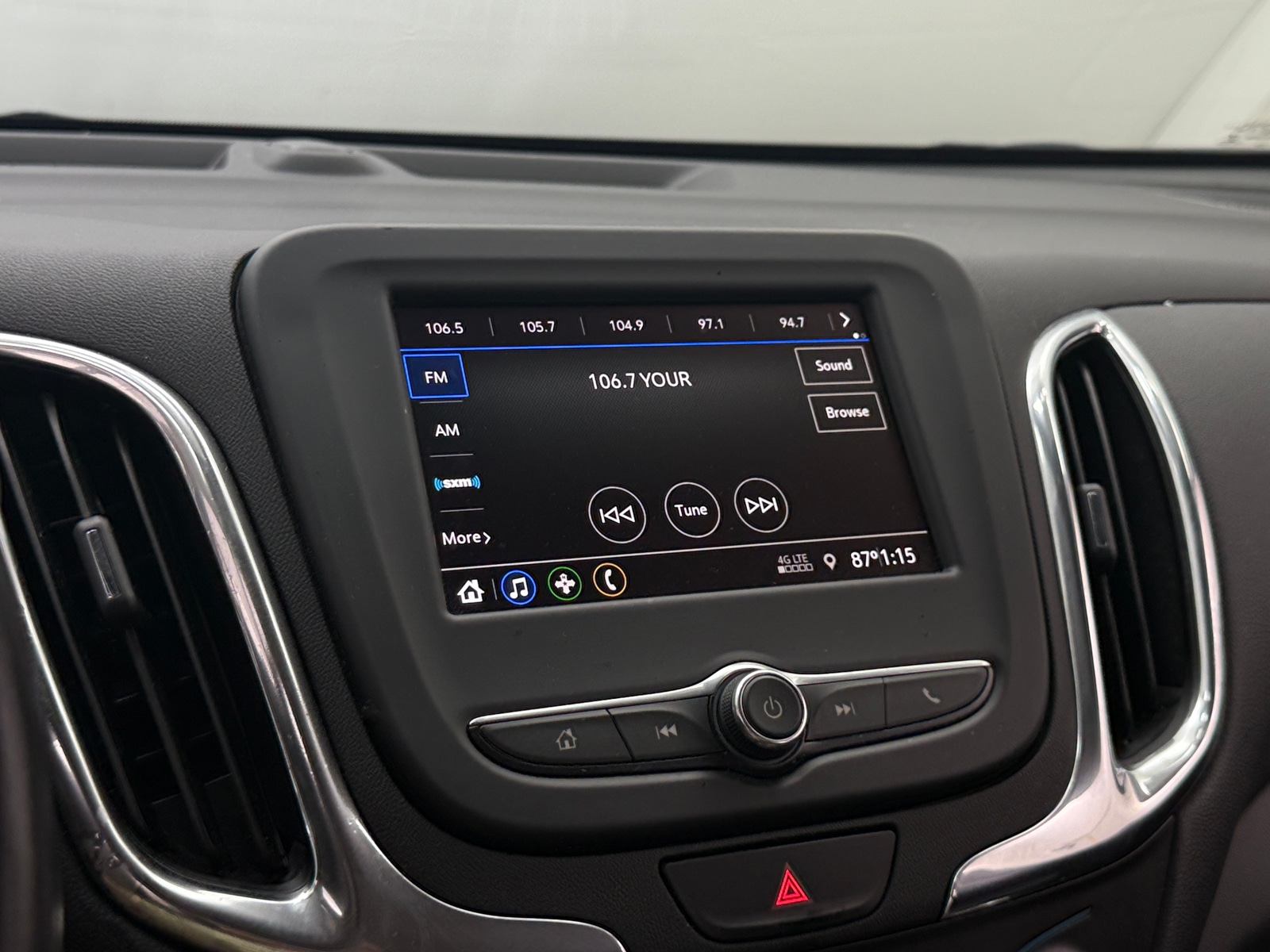 Thumbnail: 2020 Chevrolet Equinox - 4